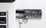 CABLE SEGURIDAD X-TECH C/COMBIN 4 DIG. LAPTOS - Imagen 3
