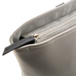 BOLSO KLIPXTREME CAPRI P/ DAMAS P/LAPTOP 15.6 GRIS - Imagen 6
