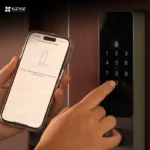 CERRADURA EZVIZ SMART HOME DL05 HUELLA CON PASADOR - Imagen 2